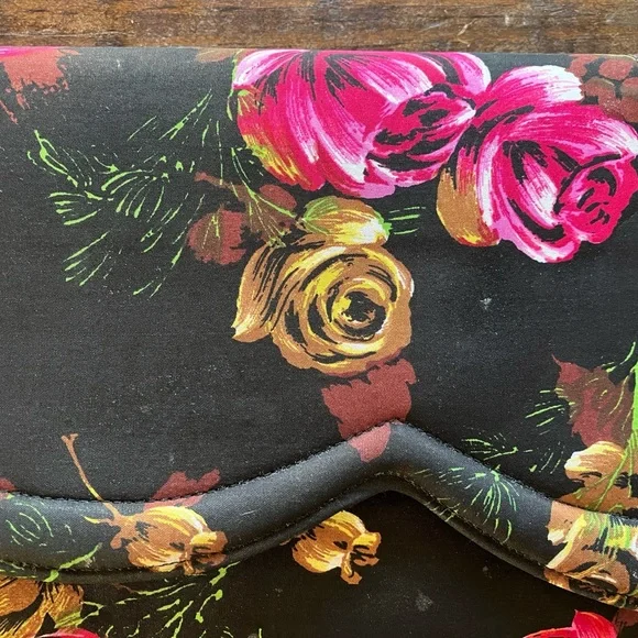 👜 Vintage Lennox Floral Clutch Bag | Black Rose Print Envelope Purse - Picture 10 of 12